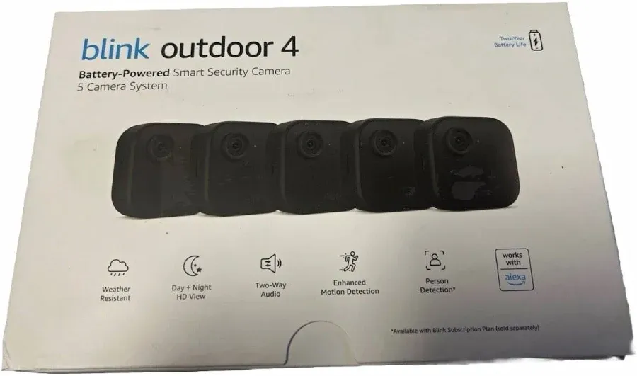 Blink Outdoor 4 – Wireless smart security camera, two-year battery life